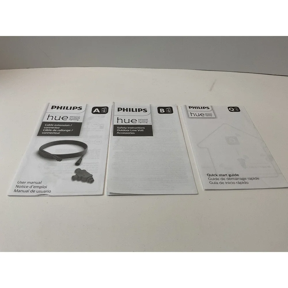 Philips Hue Outdoor Low Volt Extension Cable and Connector Smart Lighting 8.2 ft